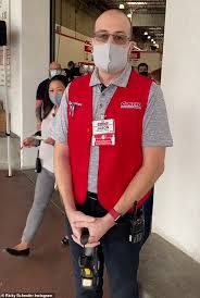 Rick strom breaks it down. Silver Spoons Star Ricky Schroder Calls Out A Costco Manager For Not Letting Him In Without A Mask Aktuelle Boulevard Nachrichten Und Fotogalerien Zu Stars Sternchen
