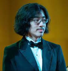 ✨SENIOR SPOTLIGHT✨ Today is Ryan Jung day! Ryan has been in orchestra for 8  years and plays the violin! Next year, he plans