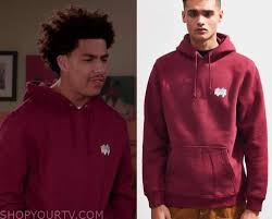 With his 40th birthday approaching, dre (anthony anderson) begins feeling old (losing a tooth while eating a banana can make people question . Blackish Fashion Clothes Style And Wardrobe Worn On Tv Shows Shop Your Tv