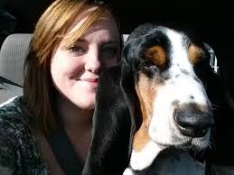 Just saw an older beagle or basset hound running into the woods across the  street from Frothy Moon! I tried to see if he/she would come to me but  wouldn't.