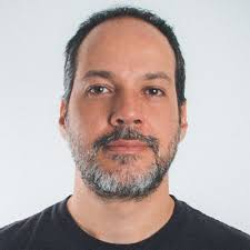 Jenny Paez (@jennypaez)