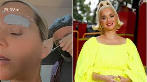 Katy perry — teenage dream 03:48. Katy Perry Bleached Eyebrows For Her Tinker Bell Costume On American Idol Allure