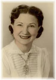 Edith Cassidy's Instagram, Twitter & Facebook