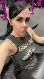 Women will shame men for doing hip thrusts at the gym, but forget that men  do all the thrusting.