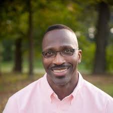 Reggie Parker (@counselorreggie)