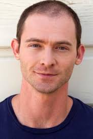 🚶 Кори Ригер