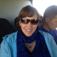 Christine Kearney (@christinekea)