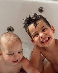 meet me @ the squire 🫡