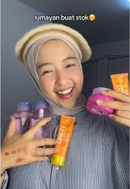 gpp check out lagi kapan lagi promo kaya gini🤭 OIYA PROMONYA GALAMA DAN  STOK TERBATAS YAAA!! jadi kalo VT ini lewat fyp kamu dan masih ada  keranjang kuningnya langsung gercep co!❤️‍🔥 #Emina #fyp ...