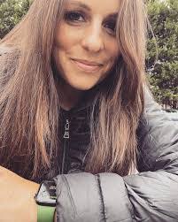 Miriam Parks's Instagram, Twitter & Facebook