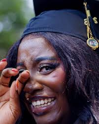 Year in Review🗓️May…Nearly 450 undergrads and 150 students from graduate  and professional programs heard from an IT pioneer (Sathish Muthukrishnan,  CIO at Ally Financial) and a healthcare advocate (Tchernavia Montgomery,  CEO of