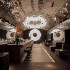 restaurant cantina in der bar tausend berlin creme guides bar innenausstattung bar einrichtung lichtinstallation