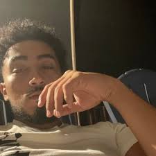 emily lanham (@emileelizabethh)