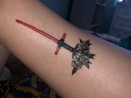 Kylo ren just seemed too impatient and wanted to put more fear into his underlings, so he hastily constructed his own weapon but screwed it up in the. Kylo Ren Saber By Billy Darr At Alameda Tattoo In Alameda California Tattoos