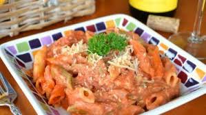 Pin By Danic On Recipes Vodka Sauce Creamy Vodka Sauce Vodka Sauce Recipe