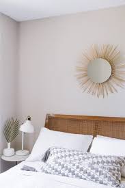 This is a diy video on how i made a white crystal tufted headboard with a mirror design around the edges. Diy Starburst Mirror Gilded Stork