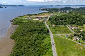 Enquanto Antonina recebe R$ 18 milhões em obras viárias, Paranaguá segue com gargalos logísticos e caos no trânsito