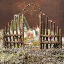 Make A Twig Fence Arbor Miniature Fairy Gardens Fairy Garden Fairy Garden Furniture