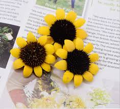 Batang bunga matahari tidak bercabang dan jika ada percabangan kondisinya jarang ditemukan. Bunga Matahari Gerbera Kering Grosir Untuk Dekorasi Dan Hadiah Buy Bunga Kering Gerbera Bunga Matahari Product On Alibaba Com