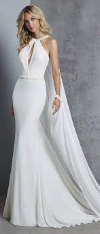 55 Halter Neck Wedding Dresses That Timeless And Glamour Halter Neck Wedding Dress H Halter Wedding Dress Wedding Dress Halter Neck Stunning Wedding Dresses