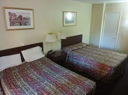 While the outside appearance does look clean and well kept, there is nothing else appealing about this place. Civic Center Inn Bewertungen Fotos Preisvergleich San Francisco Kalifornien Tripadvisor