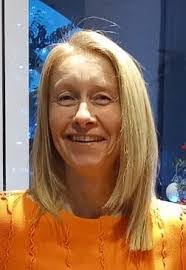 Sally Leslie's Instagram, Twitter & Facebook