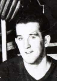 Player photos for the 1946-47 Brandon Elks at hockeydb.com