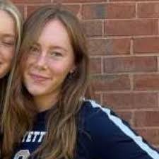 Brianne Porter's Instagram, Twitter & Facebook