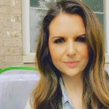 Emily Thies's Instagram, Twitter & Facebook