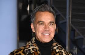 Arnold Schwarzenegger approuve la relation de son fils avec Miley Cyrus