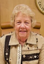 Six file in uncontested North Beach council race