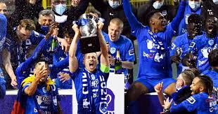 Head to head statistics and prediction, goals, past matches, actual form for jupiler league. De Beker Gaat Naar Racing Genk Limburgers Kloppen Standard Na Goals Ito En Bongonda Beker Van Belgie Hln Be