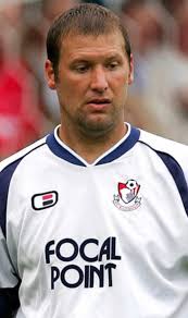 What sticks out in your memory about goalkeeping hero Neil Moss? Place your  thoughts in the comments! ⬇️🍒⚽️💪