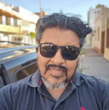 Lígia Fagundes Bailarina e atriz. Graduada em dança pela ULBRA. Dança há 20  anos. No sapateado iniciou seus estudos no Malambo Surenho durante 9 anos e  há 8 anos dedica-se ao estudo