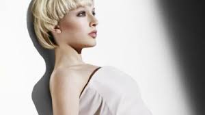 Nos conseils pour retrouver de jolis cheveux après les vacances : Femme  Actuelle Le MAG