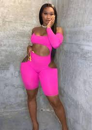 Zelie Timothy - Free pics, galleries & more at Babepedia