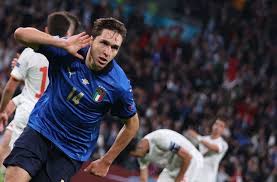 The forward always seemed predestined to star for the azzurri, for whom his dad enrico scored at anfield in euro 96 last modified on fri 9 jul 2021 23.37 edt federico chiesa was not yet born when. 4bsu2gchvonkzm