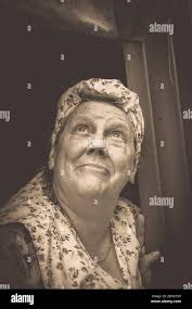 1940 housewife hi-res stock photography and images