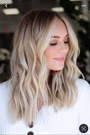 Hair stylist for October 21 wedding in Bellevue