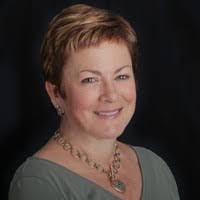 Pam Oneill's Instagram, Twitter & Facebook