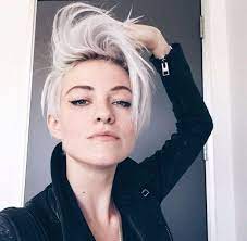 50 Short Hairstyles To Try Make Those With Long Hair Cry Pouted Com Short Hair Styles Hair Styles Granny Hair