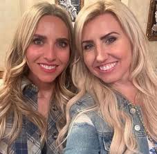 Beautiful yet still single 😞