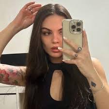 Sandra Romano's Instagram, Twitter & Facebook