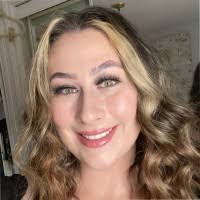 Katherine Netherton's Instagram, Twitter & Facebook