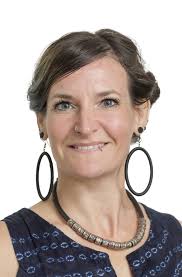 Amanda Maples's Instagram, Twitter & Facebook