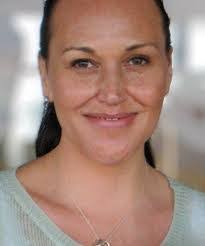 Maureen Swain's Instagram, Twitter & Facebook