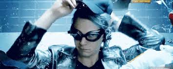 Apocalypse star evan peters wouldn't just want to see a solo quicksilver film, but he would love to team up with deadpool for a standalone movie. Evan Peters Is Racing To Play Quicksilver Again In X Men Dark Phoenix