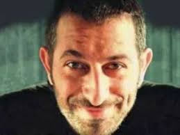 Ozan Sönmüyor Ateşimiz Yep Yeni şarkı 2011 şarkı Sözü Hq Cem Yilmaz Stand Up Panosundaki Pin