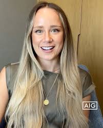 Meet Ellen Robles: a #workingmom redefining what work life balance means to  herself, her career and her family. #HappyMothersDay2019 #LifeatAIG