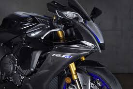 The company says it'll start delivering to customers in june 2021. Yamaha Yzf R1 2020 R1 Und R1m Neu